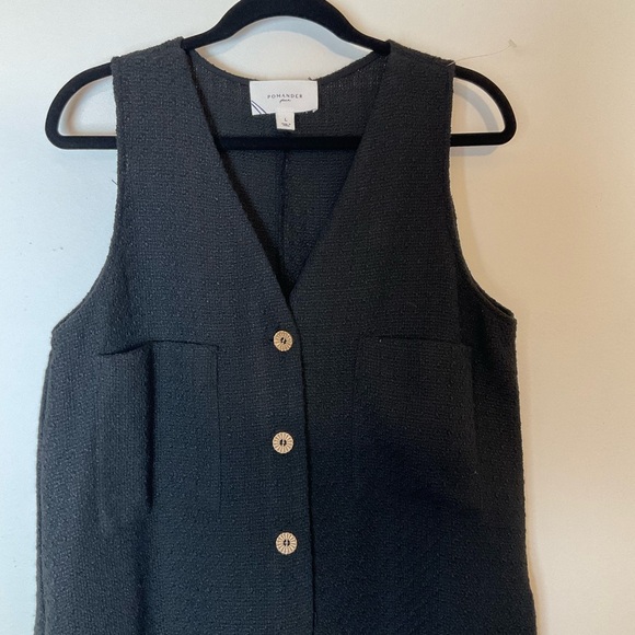 Pomander Place by Tuckernuck | Black Textured Myla Romper | Large - Picture 12 of 15